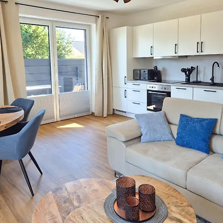 בית נופש Traumhafte Mit Garten Und Sauna An Der Kueste דורנום