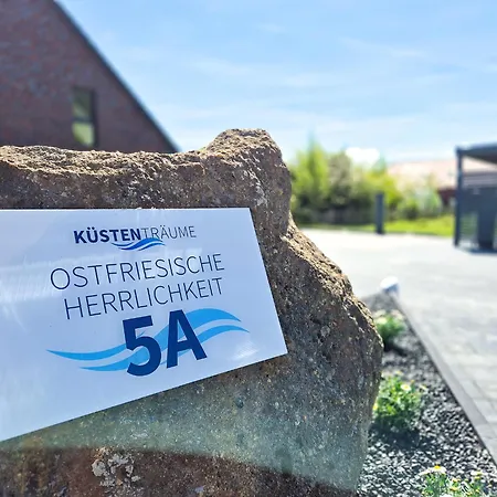 Traumhafte Mit Garten Und Sauna An Der Küste Dornum